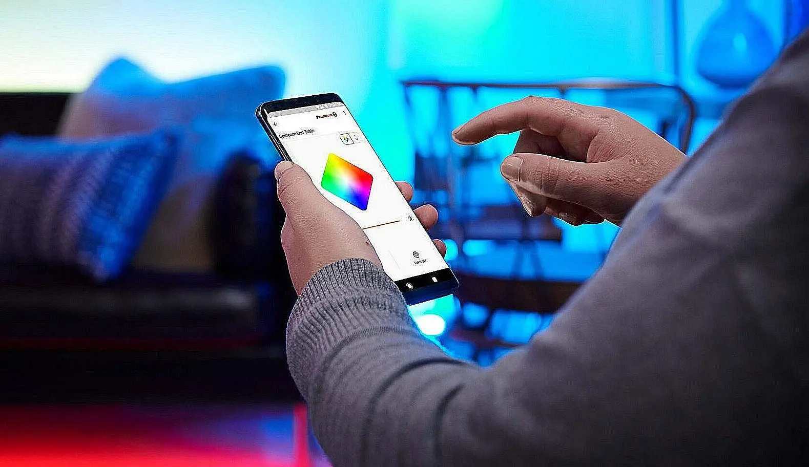 Styring af lys via smartphone Styring af lys via smartphone